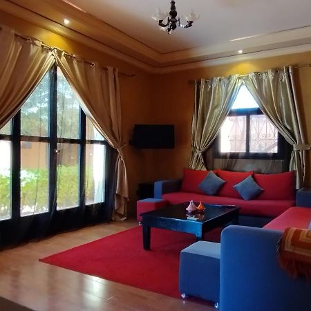 ApartHotel Nzaha Tahanaout Bagian luar foto