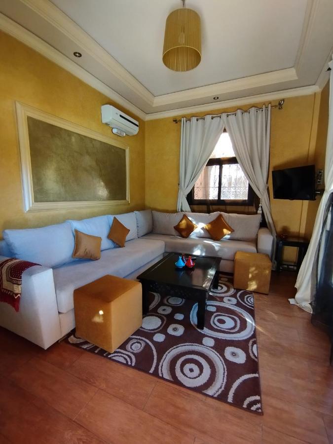 ApartHotel Nzaha Tahanaout Bagian luar foto