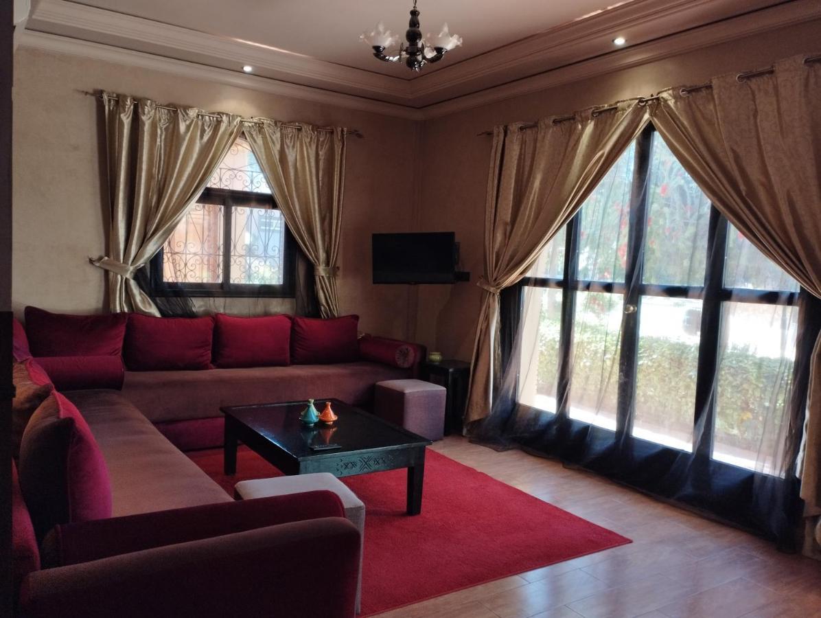 ApartHotel Nzaha Tahanaout Bagian luar foto