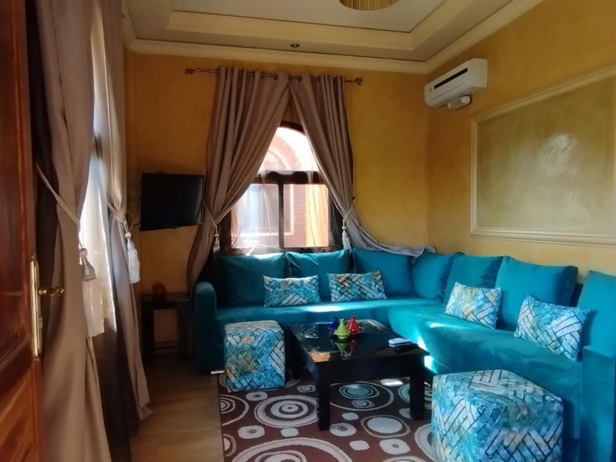 ApartHotel Nzaha Tahanaout Bagian luar foto