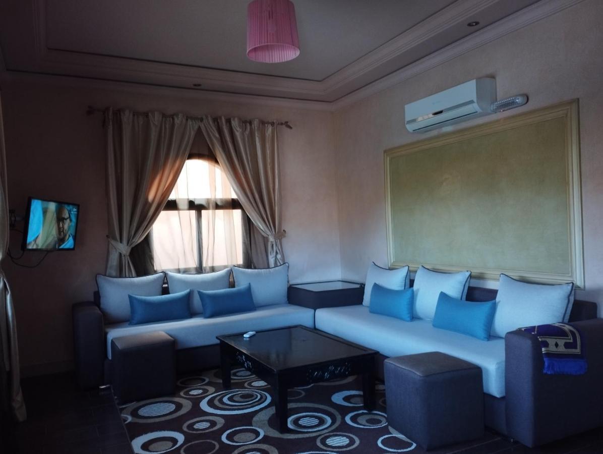 ApartHotel Nzaha Tahanaout Bagian luar foto