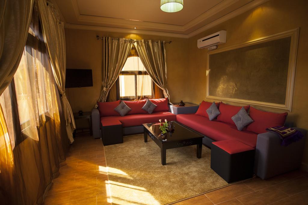 ApartHotel Nzaha Tahanaout Ruang foto