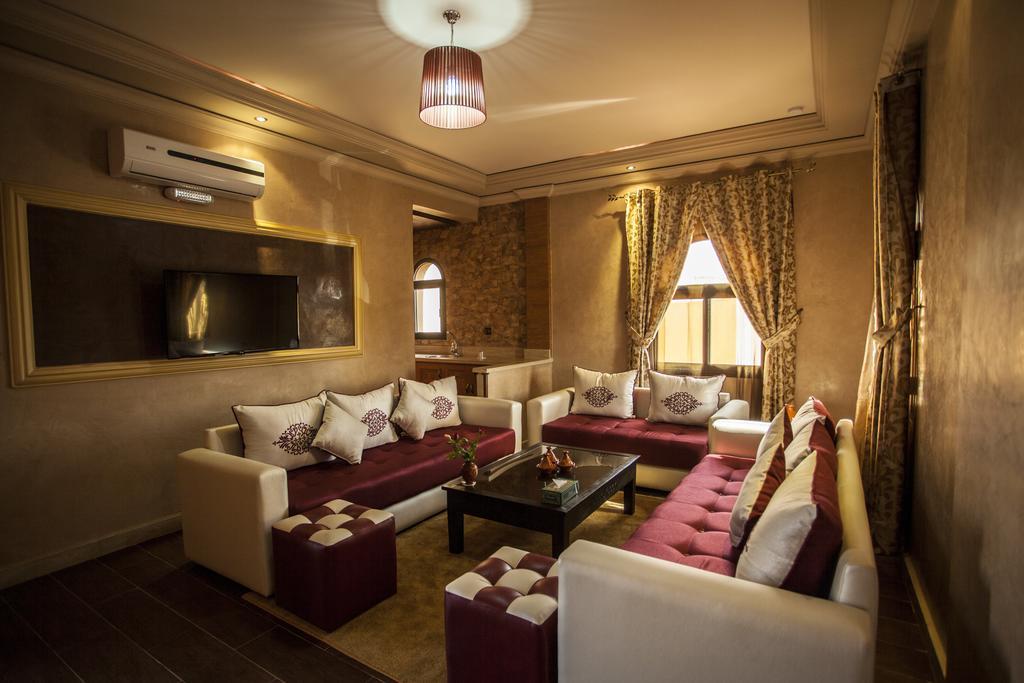 ApartHotel Nzaha Tahanaout Ruang foto
